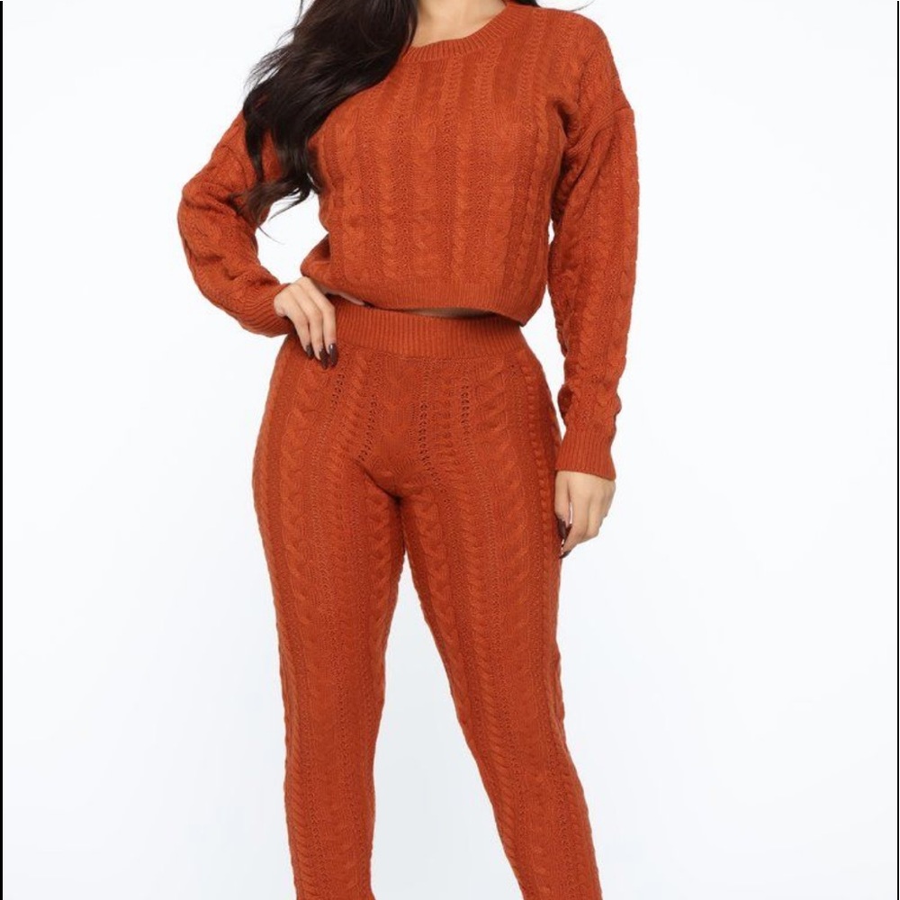Fashion Nova In Our Comfort Zone Sweater Set--L